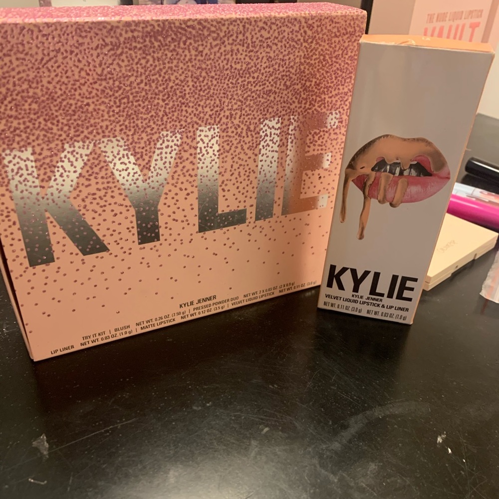 LA lip kit ✨